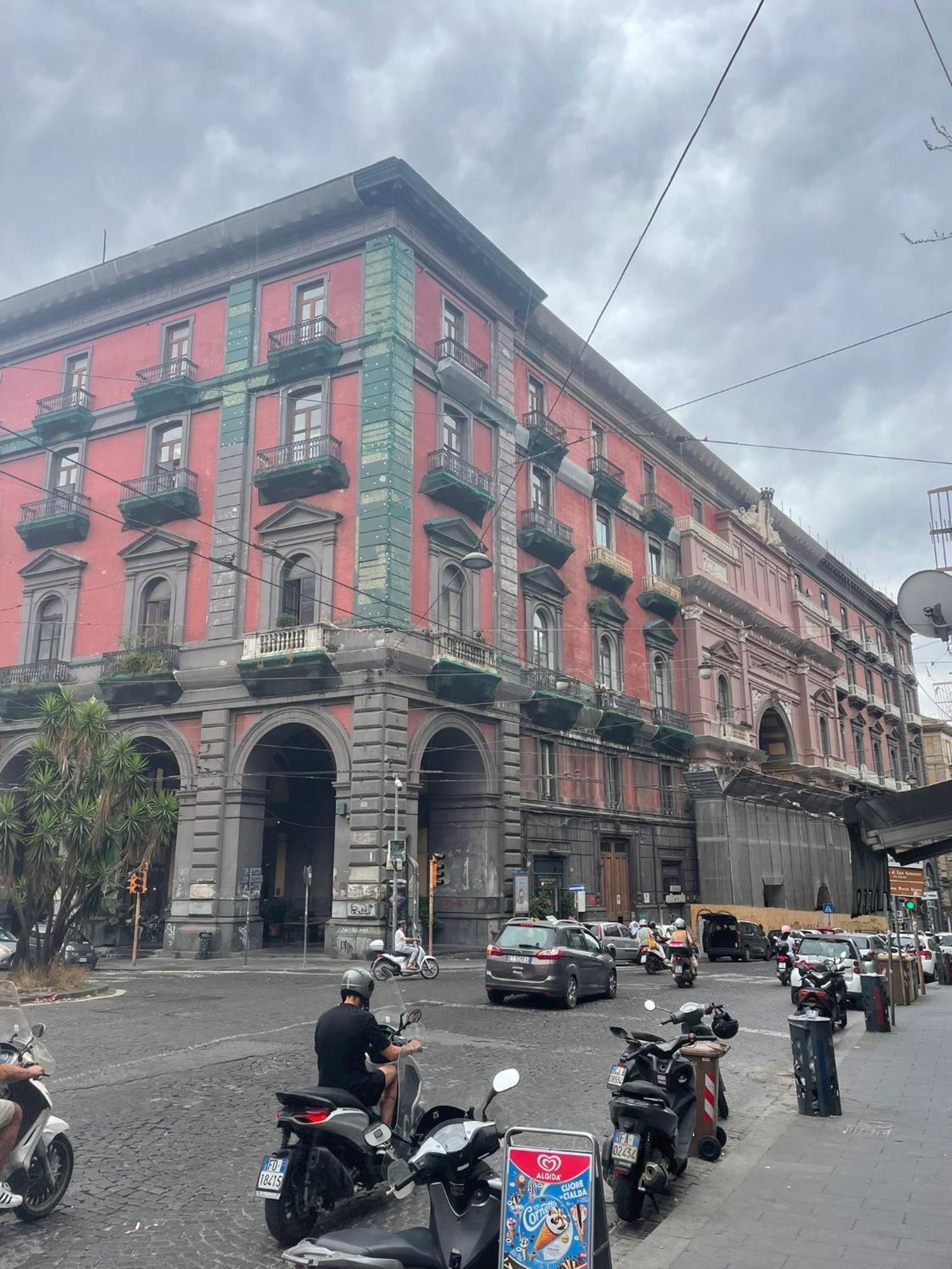 Maison Museo Naples Luaran gambar